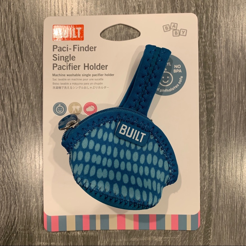 BUILT Paci-finder single pacifier holder